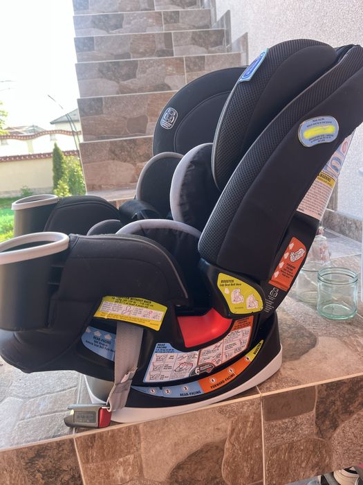 столче за кола graco