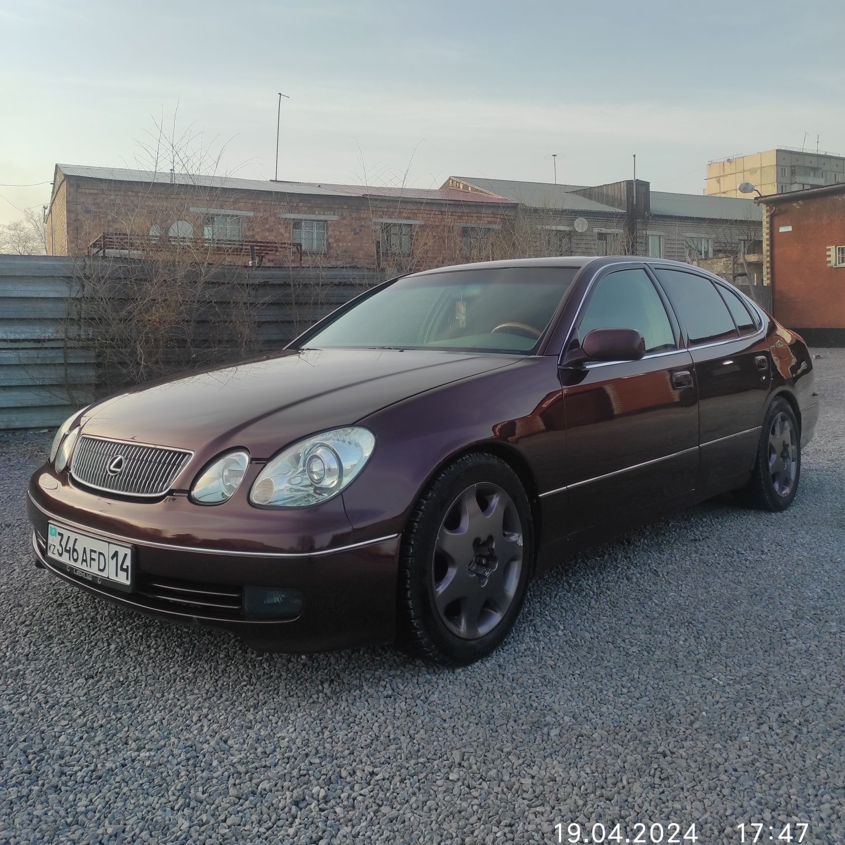 Продам Lexus GS 300