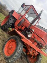 Vând tractor românesc