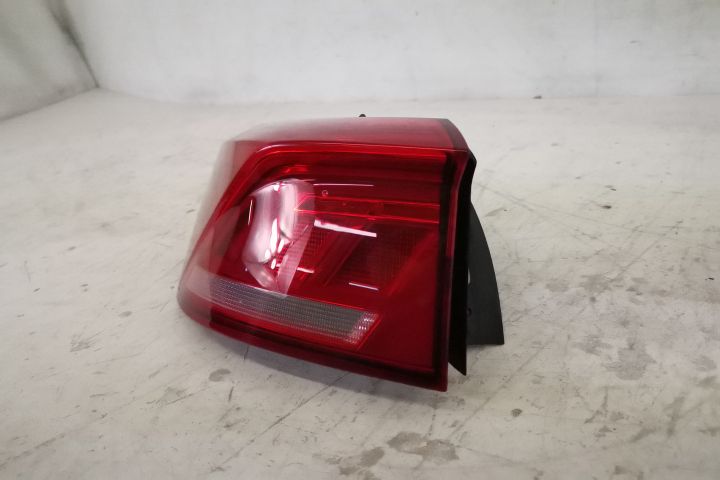 Стоп Ляв Преден Led Оригинален В Добро Състояние Фолксваген ВВ / Volks