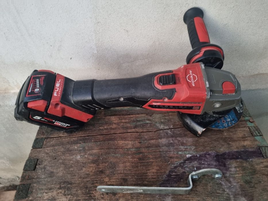 Flex milwaukee fsag125xb + baterie 5 amperi