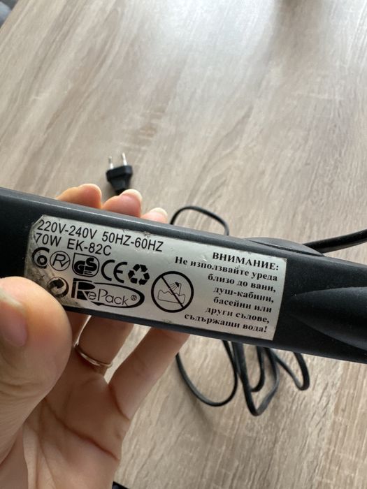 Преса за изправяне на коса Crown