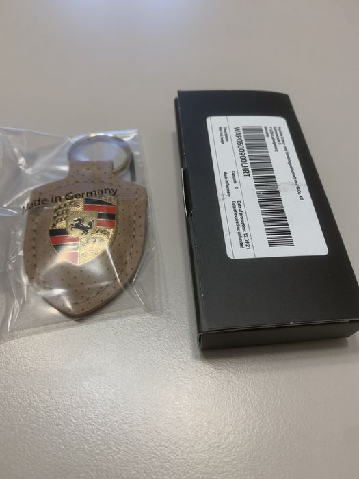 Breloc porsche din piele original