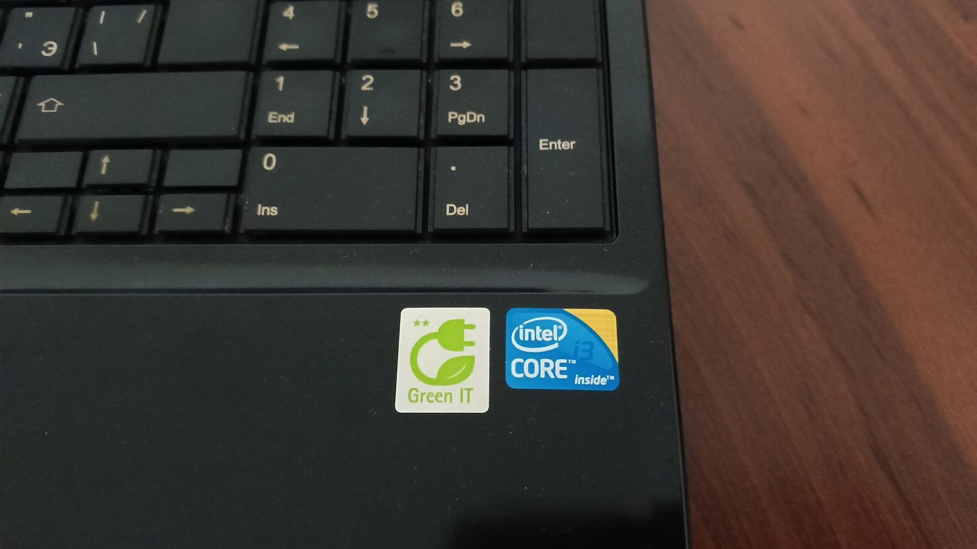 Ноутбук core i3 сатылады