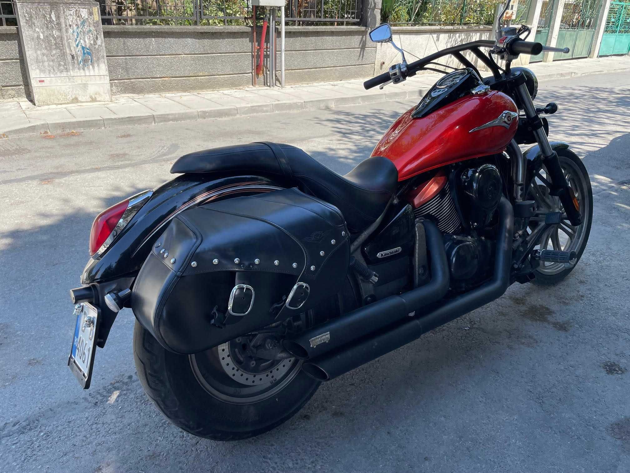 Kawasaki Vulcan VN 900 Custom