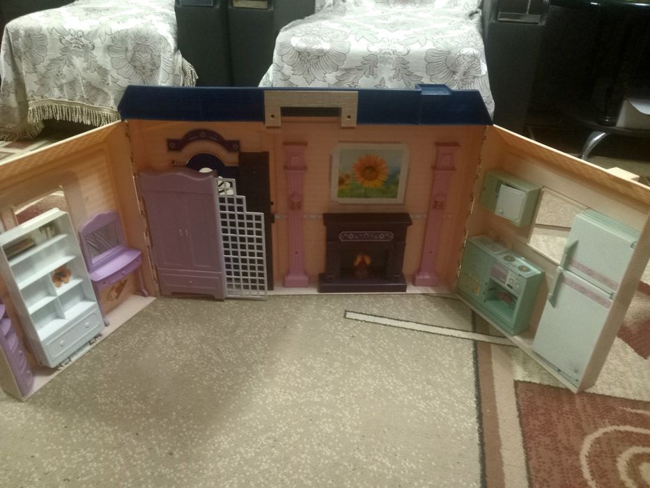 Кукольный домик складной