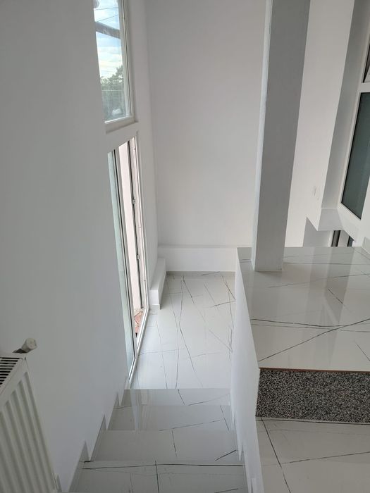 Spatiu comercial viz a vi de Balada