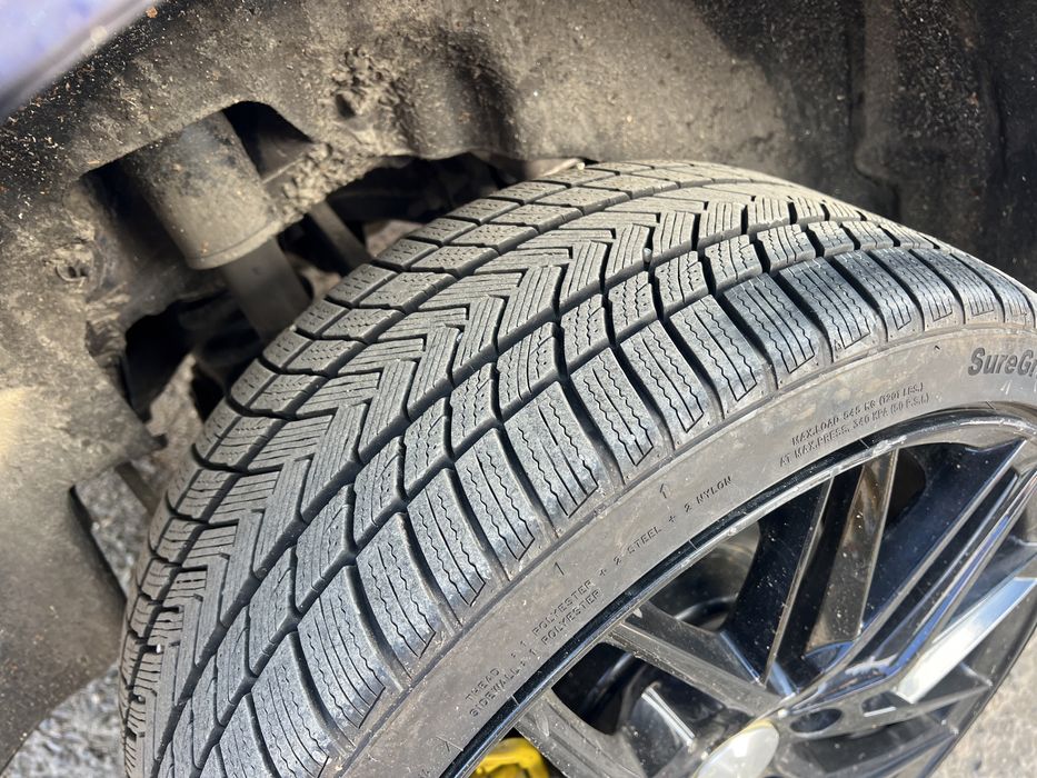 Anvelope r18 225 35 iarna