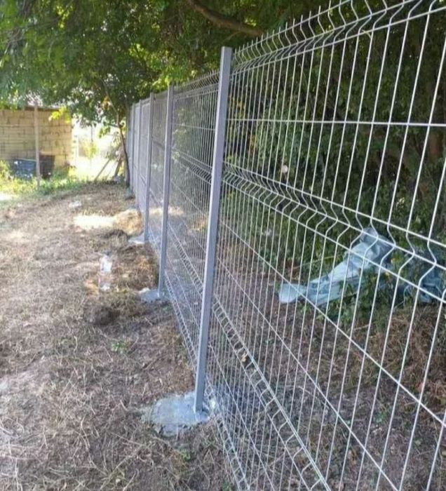 Împrejmuirea terenurilor cu plasă burdurată