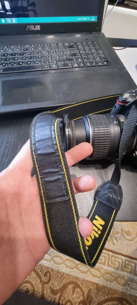 Продам зеркальную камеру NIKON 5100