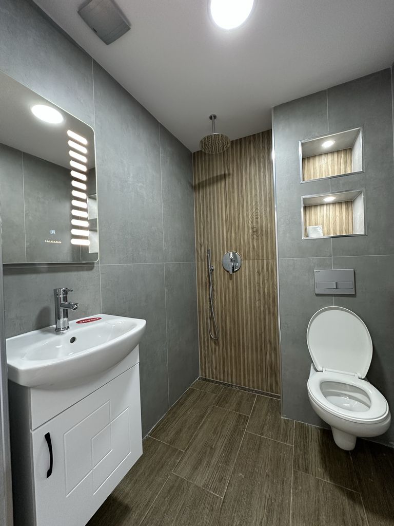Продава се Двустаен апартамент в Разград, Варош - 60 кв.м за 1522 €/кв.м - Снимка #6