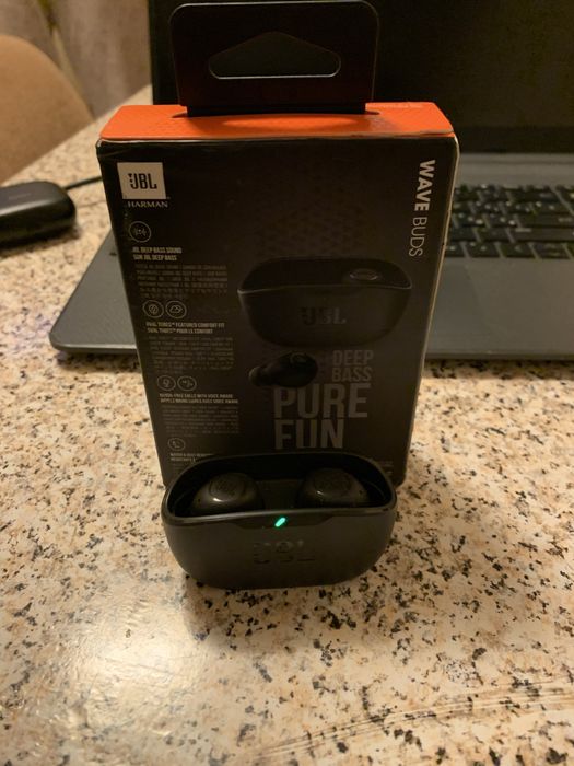 Casti bluetooth JBL Wave Buds