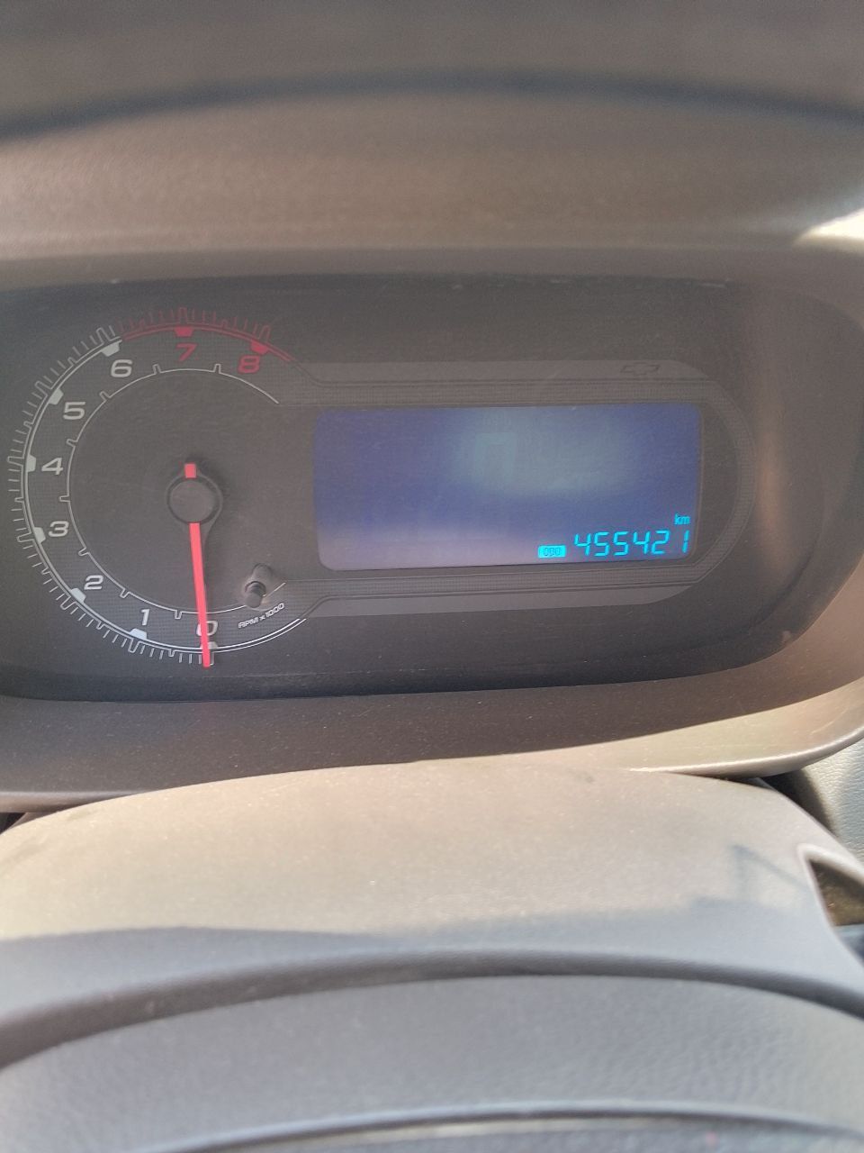 Shevrolet Cobalt yili 2014 rangi oq mehanika propan benzin