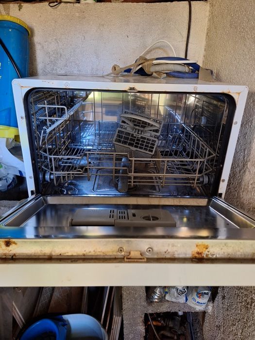 Съдомиялна Candy CP6 за части