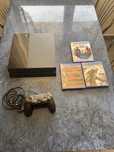 PlayStation 4 500 Gb cu maneta si jocuri