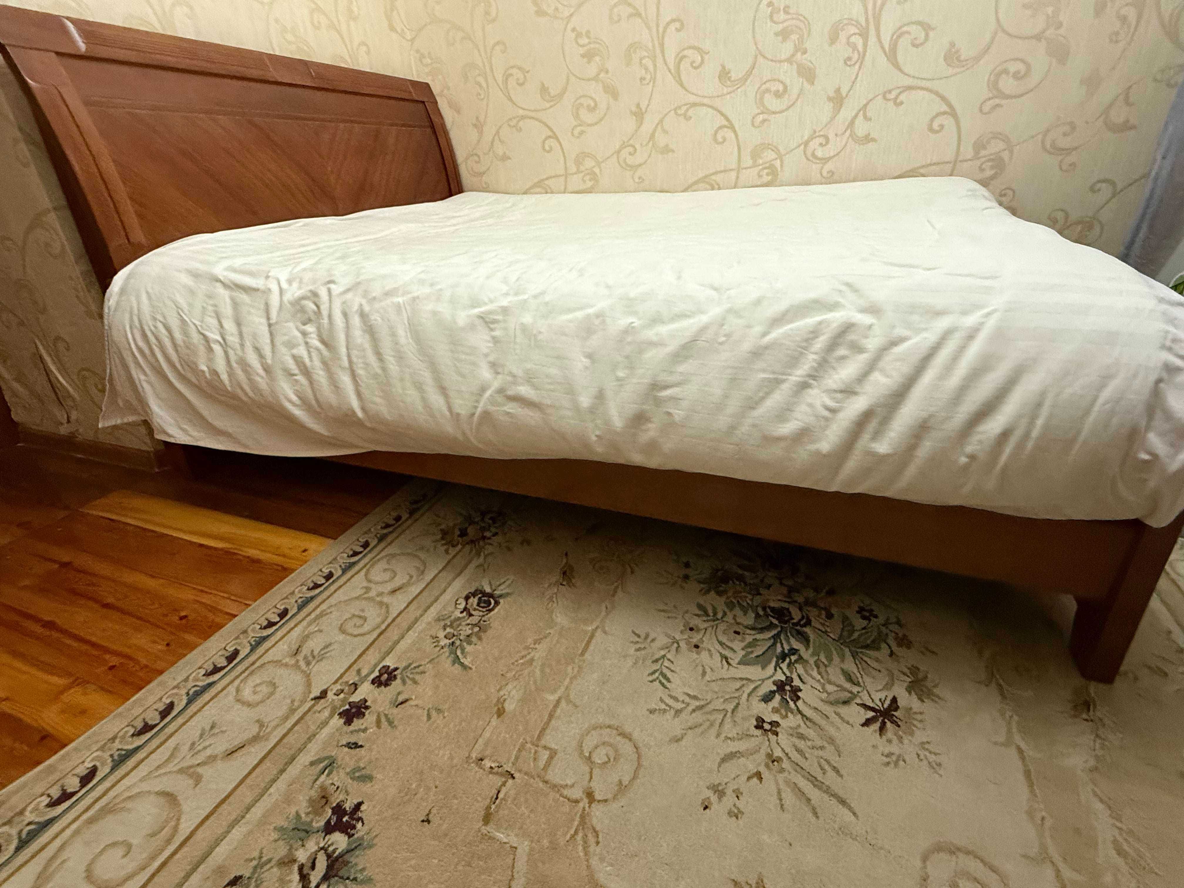 Продаются качественные двуспальные кровати