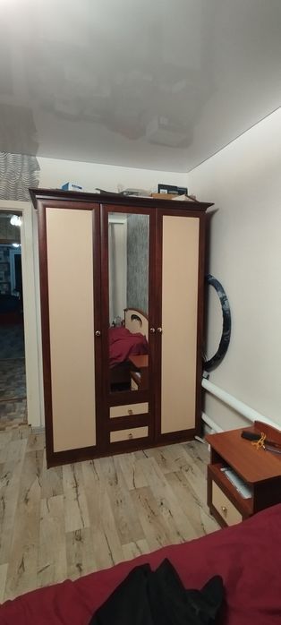 Продам спальный гарнитур