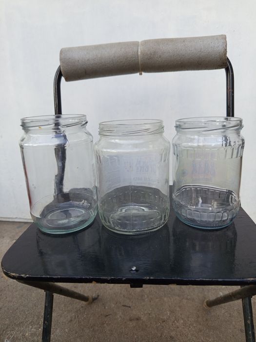 Подарявам буркани