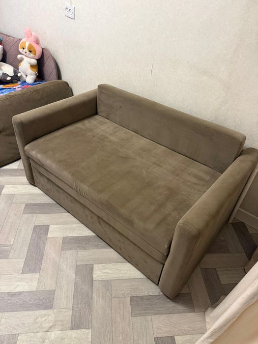 Продам мини диван всего за 40000!