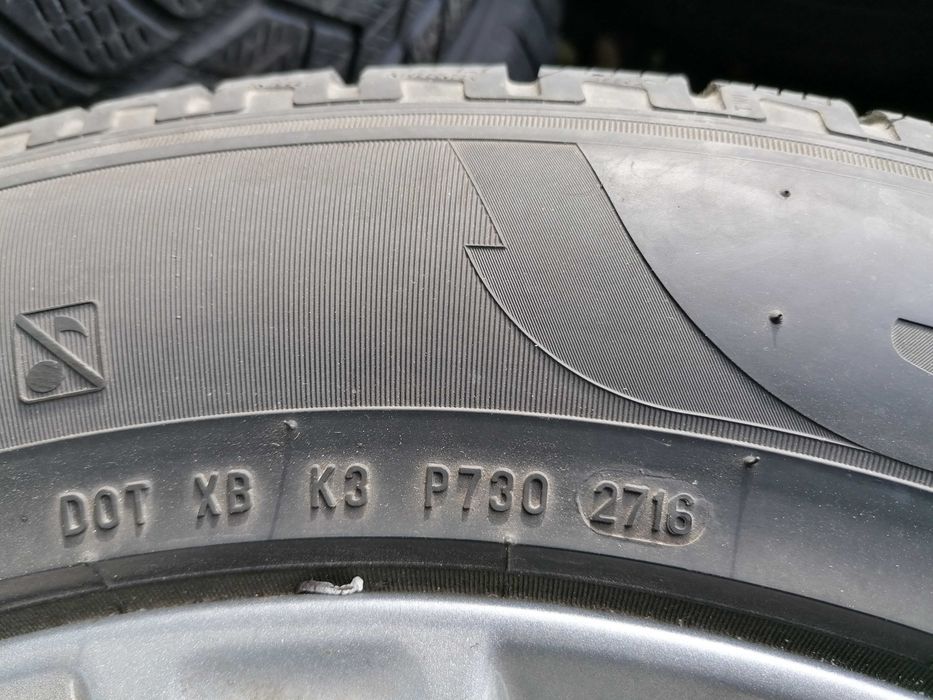 Set 4 Anvelope Iarna Pirelli ScorpionWinter 235 60 R18 ci37