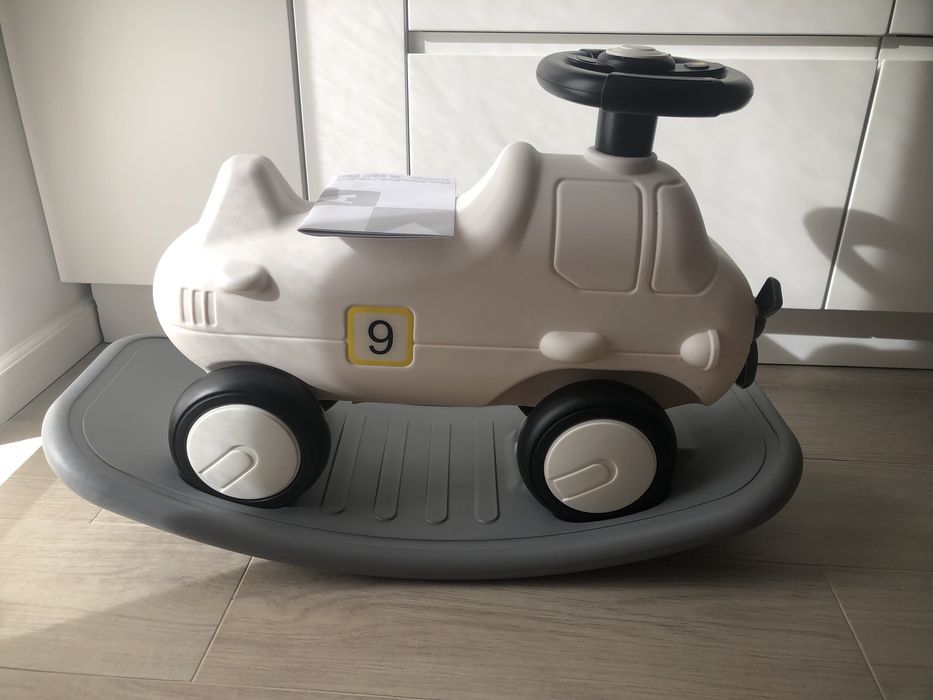 Masinuta balansoar 3 in 1