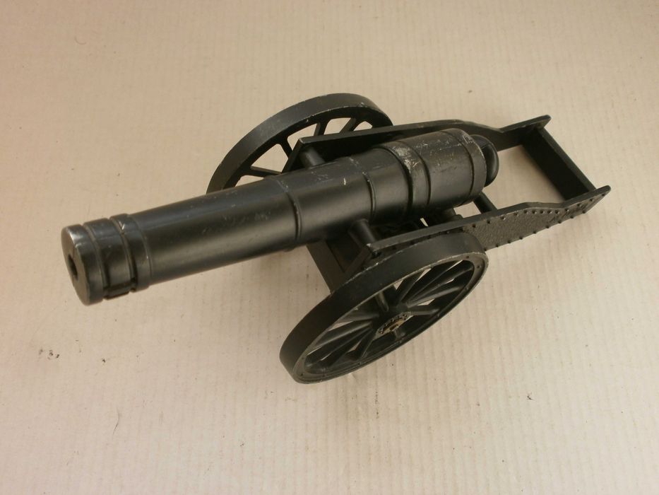 Метална   Настолна Запалка - Оръдие, Топ - Работи