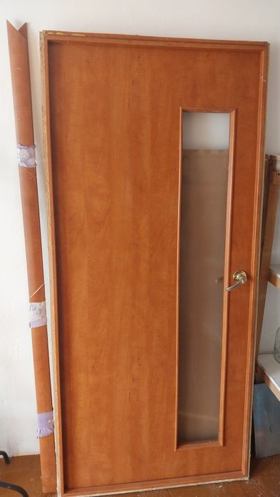 Межкомнатный дверь