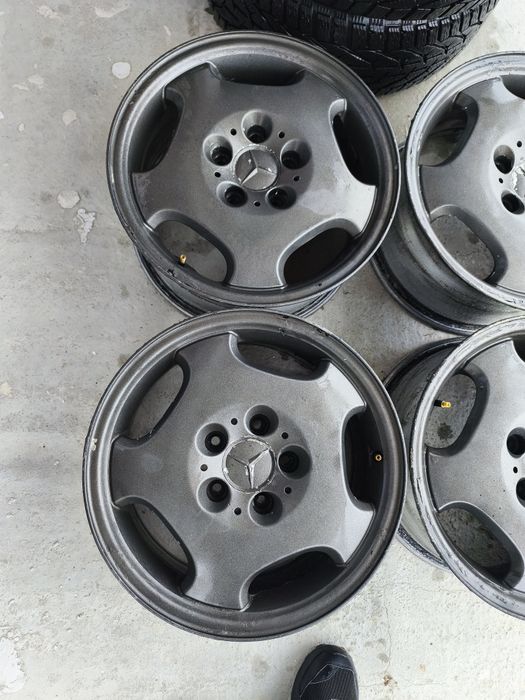 Продавам алуминиеви джанти за Мерцедес w 203