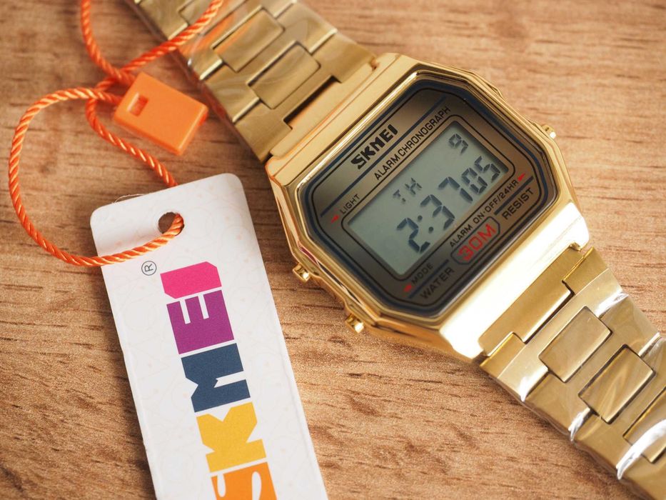 Ceas electronic SKMEI 1123 (Casio), nou, 3 ATM, auriu, ilumin., retro