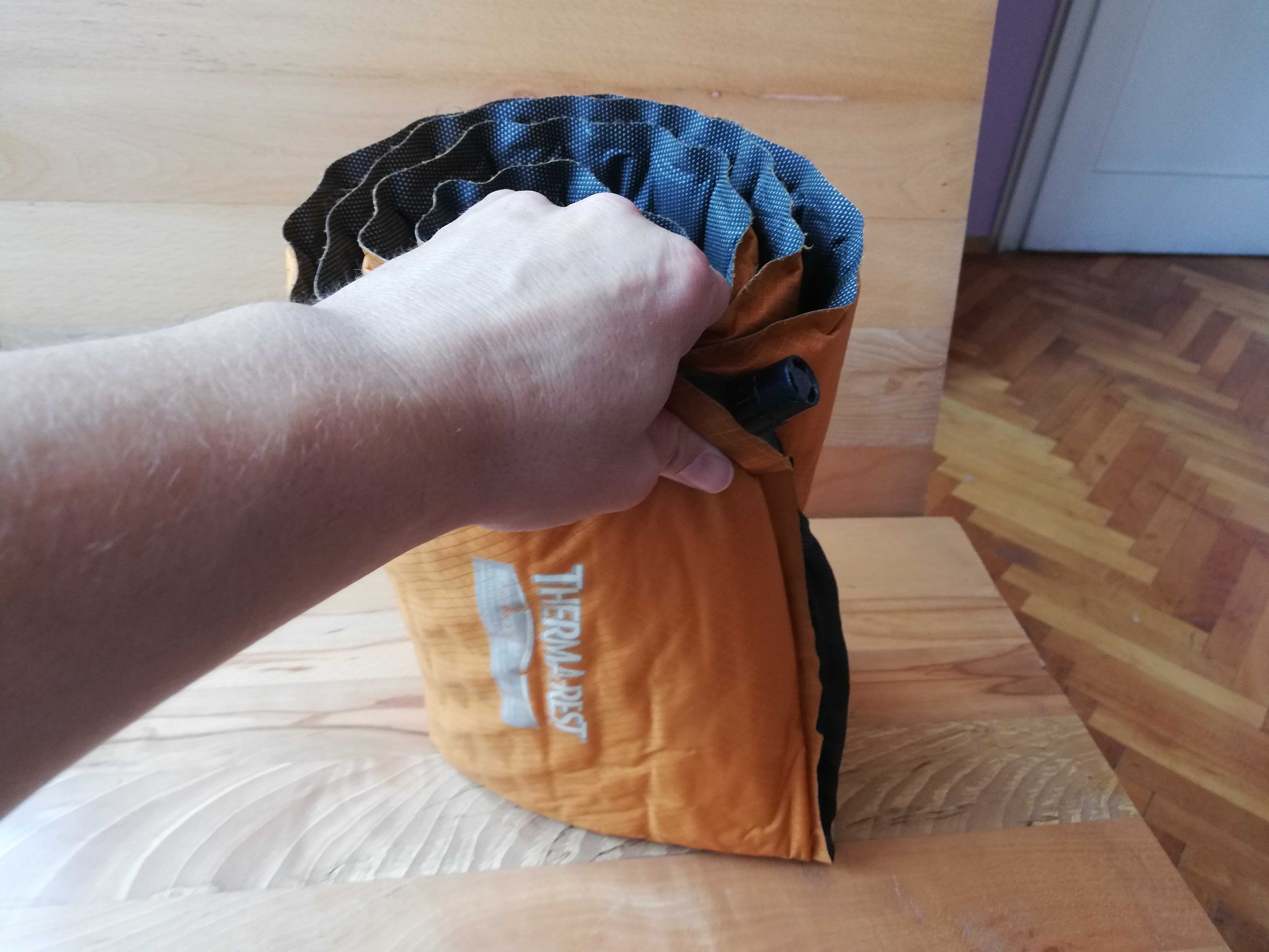 Самонадуваема постелка за бивакуване Therm-a-Rest ProLite
