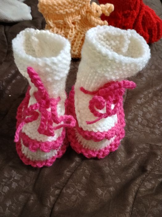 Изработвам бебешки търлъци