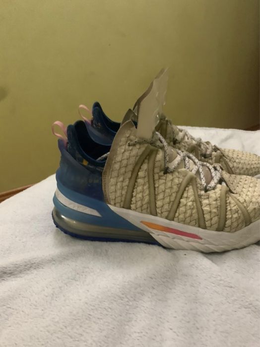 Lebron 18 Los Angeles By Day