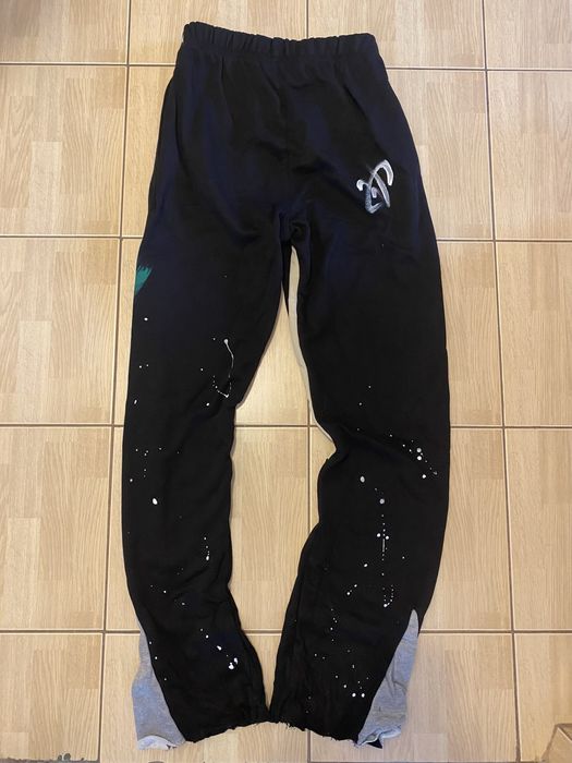 pantaloni gallery dept marimea L