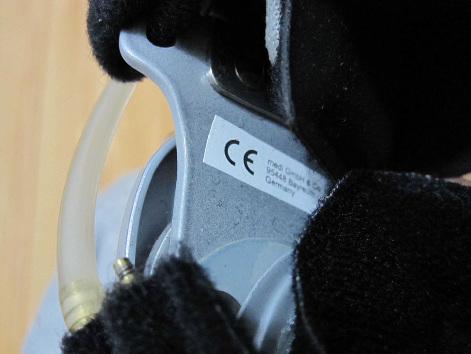 Orteza Medi M3 OA fixa-mobila, made in Germany, noua,mar. XS-ieftina