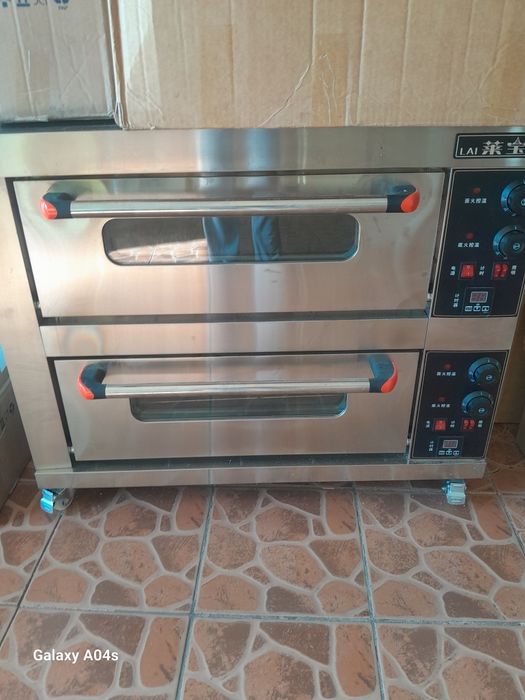 Жарочный шкаф ,печка