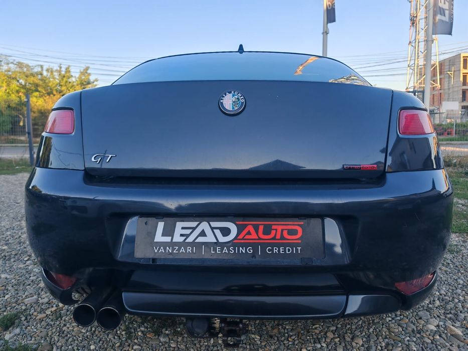 Alfa Romeo GT 2.0 JTS