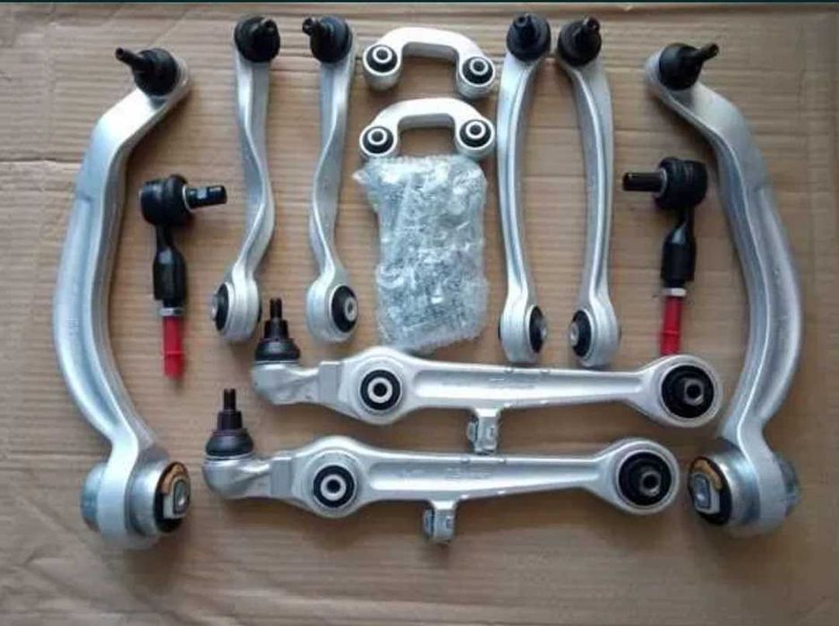 Продавам предница за ауди а 4 1.9тди