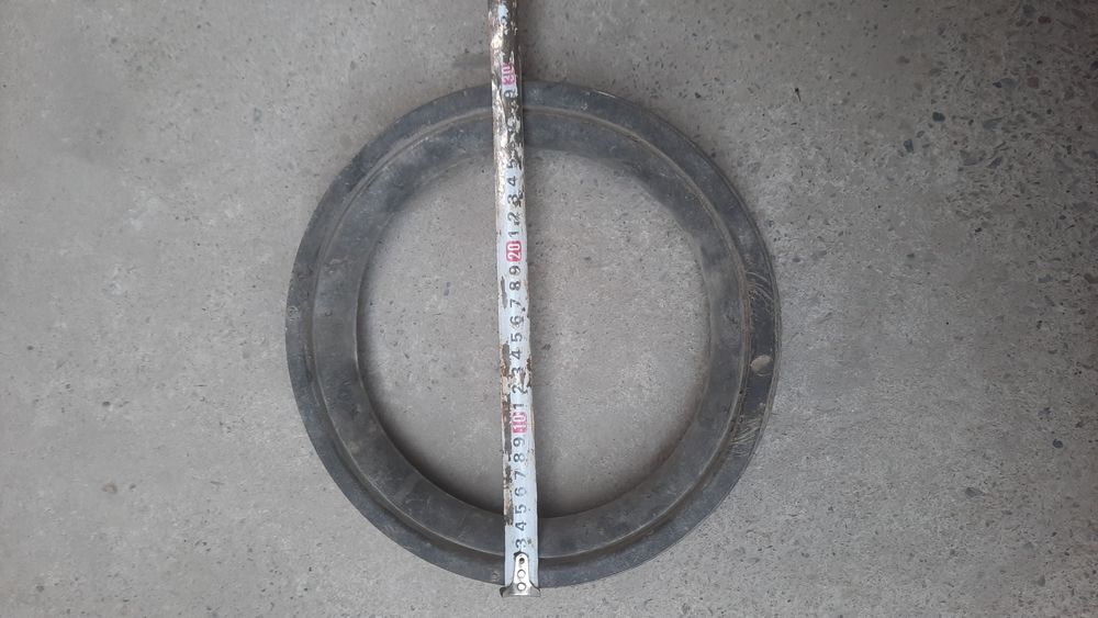 Резина для колес тележка продам