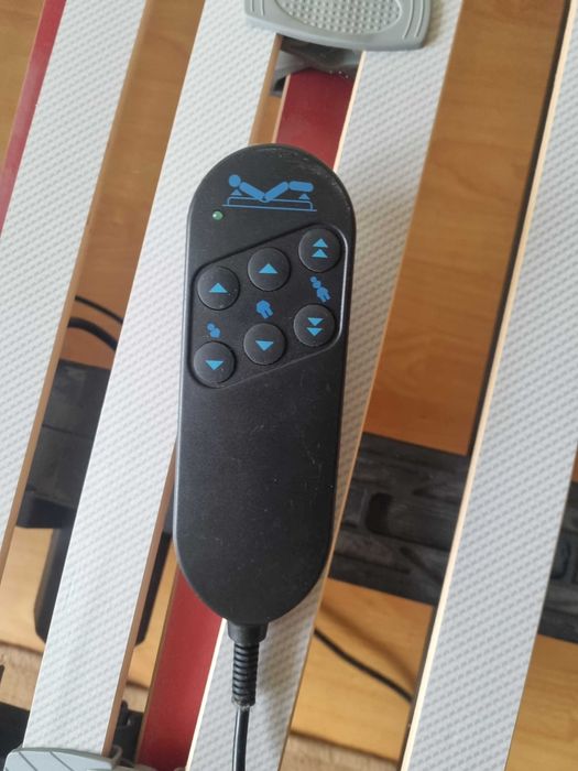 Pat medical electric cu saltea antiescara