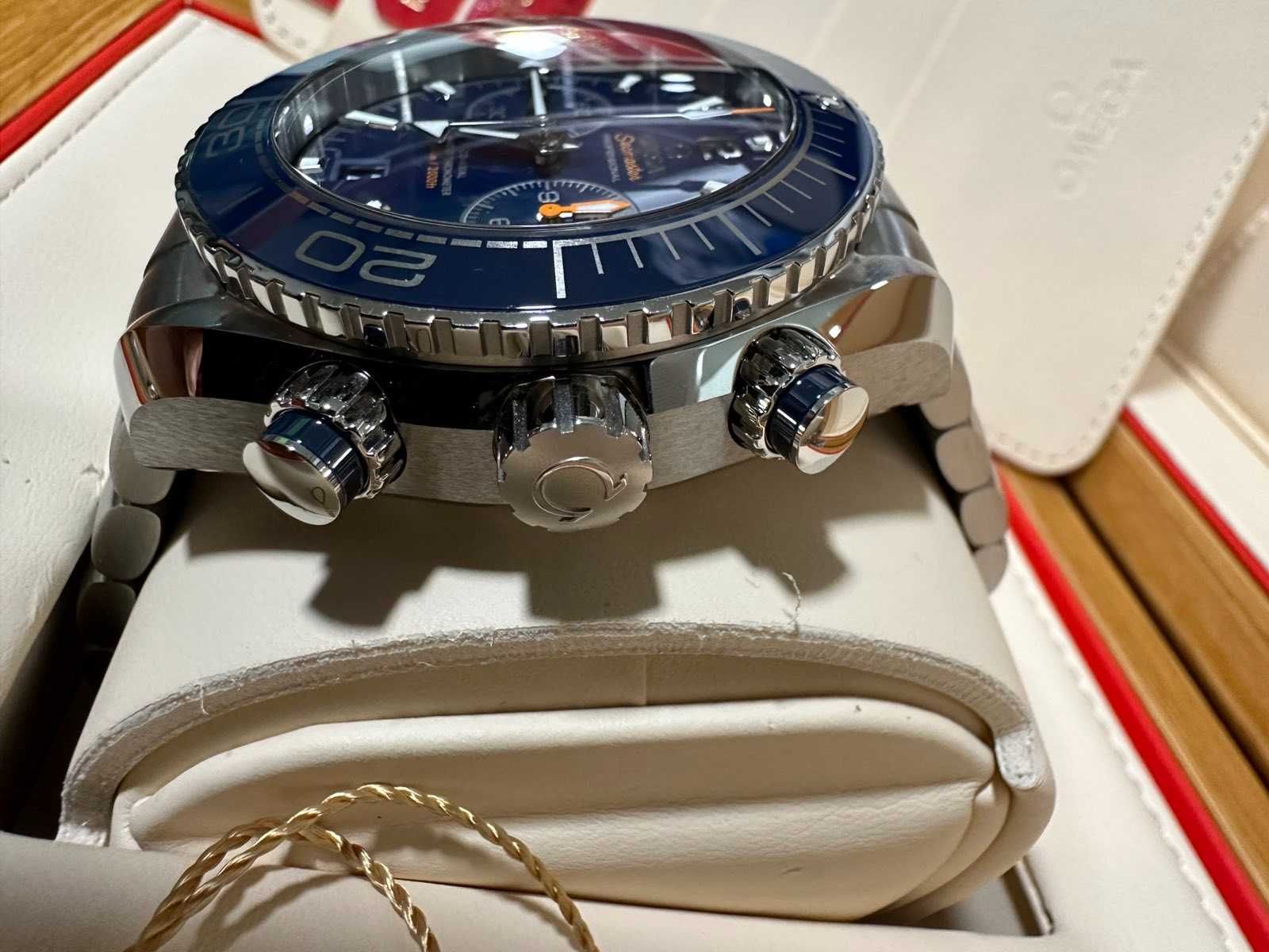 Omega Seamaster Planet Ocean