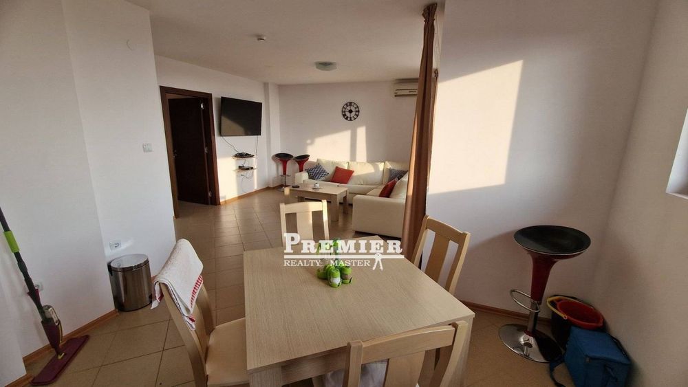 Продава се Тристаен апартамент в к.к. Слънчев бряг - 91 кв.м за 797 €/кв.м - Снимка #2