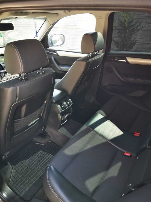 BMW X3 F25 XDRIVE 4x4 2.0D 184CP Trapa-Panoramica