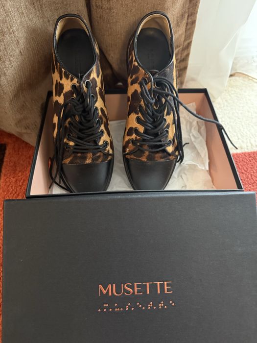 Pantofi Musette marimea 38