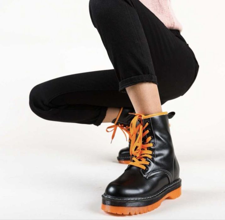 Зимни боти, ботуши ZARA, Massimo Dutti, Diesel, Replay,& Other Stories