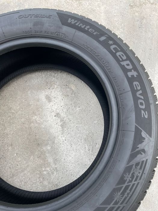 Set anvelope iarna 225 60 17 hankook