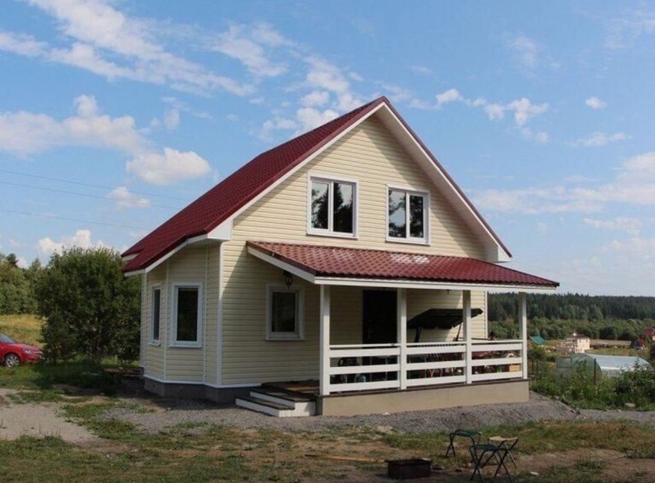 Executam case din panouri Sandwich