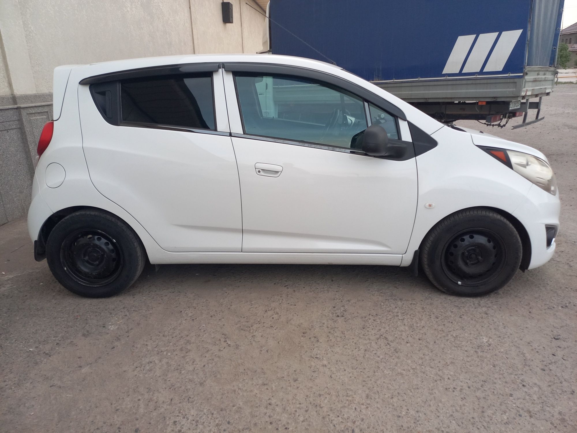 Spark metan 2018 yil 125000 km