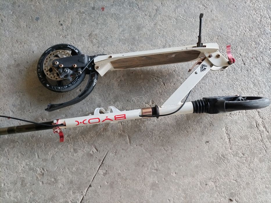 Byox тротинетка  подходяща за момиче или момче