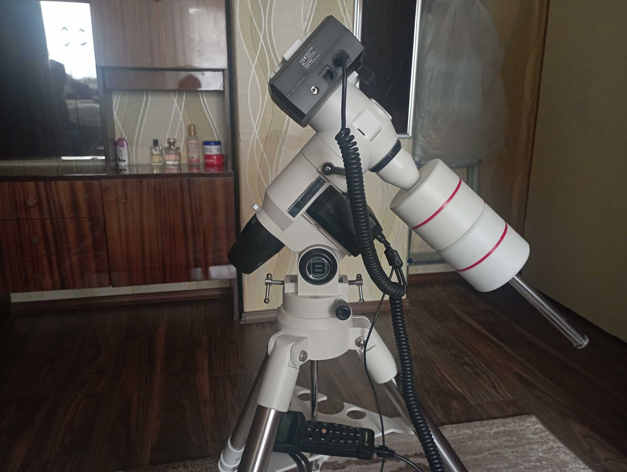 Екваториална монтировка Bresser Messier EXOS-2 EQ GoTo.
