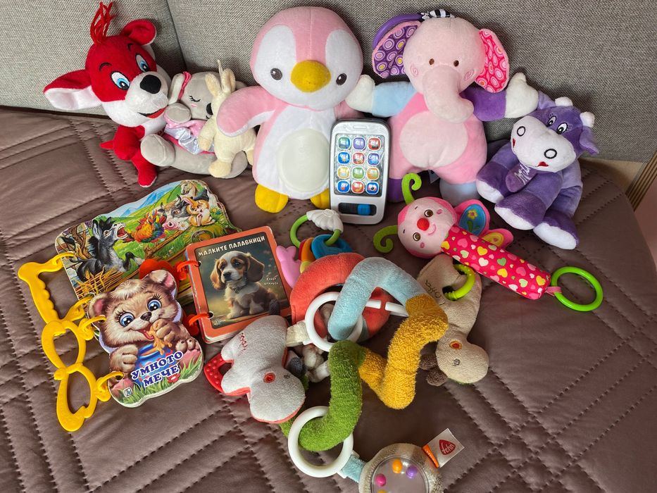 Играчки за количка и други